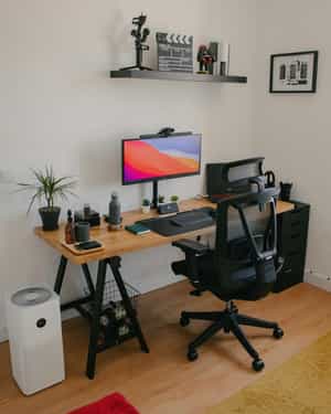 desk set up